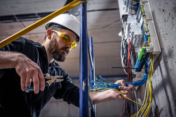 Best Electrical Outlet Repair  in Leonia, NJ